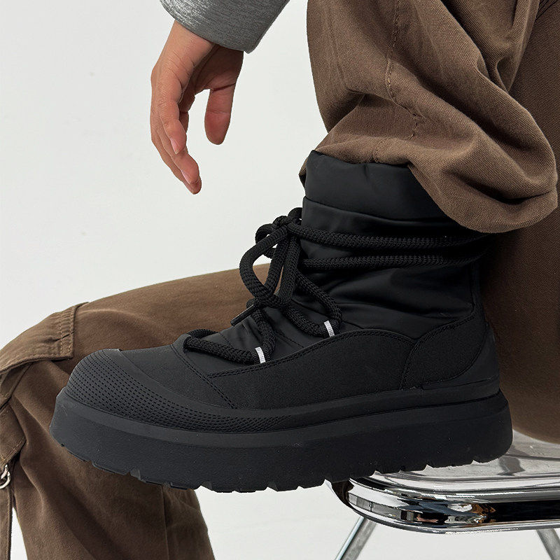 Men's Winter Snow Boots with Plush Lining, Thickened for Warmth, High-Top Cotton Shoes, Non-Slip, Wear-Resistant, Thick-Soled, Height-Increasing Black Martin Boots