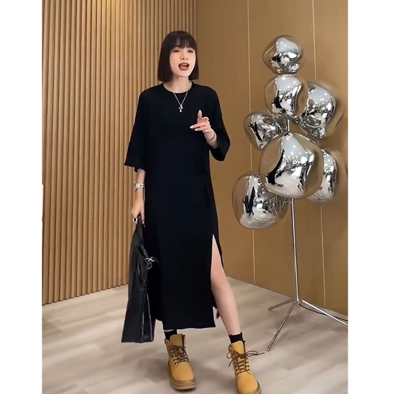 Plus-Size Women's Summer New Style Loose-Fitting Elegant Slit Long Little Black Dress for Slightly Chubby Women, Concealing and Slimming