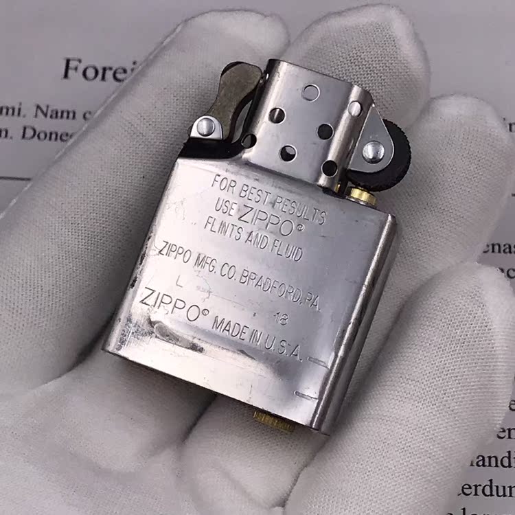 原装正品芝宝zippo打火机内胆常规通用银色金色机芯可选年份配件