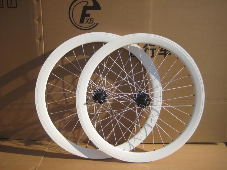 Roues de vélo cyclisme sur route - Ref 2373699 Image 18