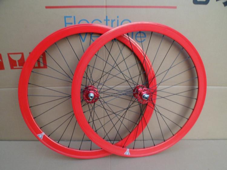 Roues de vélo cyclisme sur route - Ref 2373699 Image 44