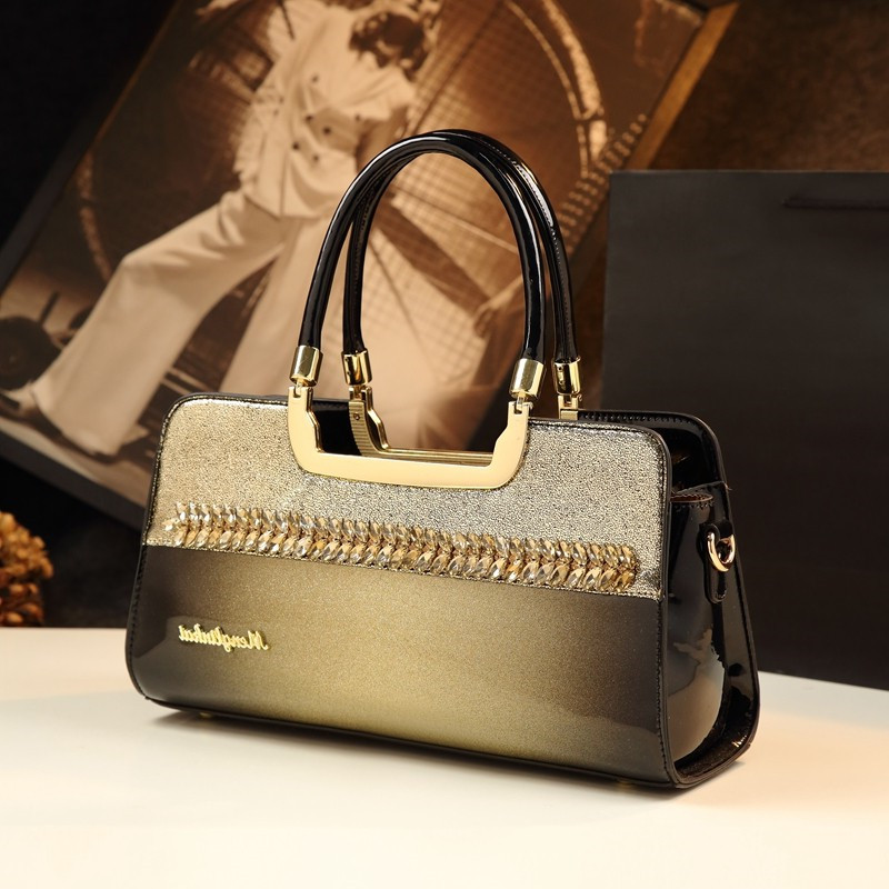 France DUDK women's bag 2022 new advanced middle aged mother bag single shoulder inclined satchel and ancient genuine leather handbag