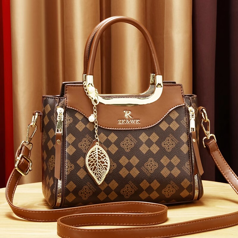 French Dudk Genuine Leather High-End Crossbody Women's Bag 2026 New Fashion Handbag Shoulder Bag Light Luxury Middle-Aged Mother's Bag
