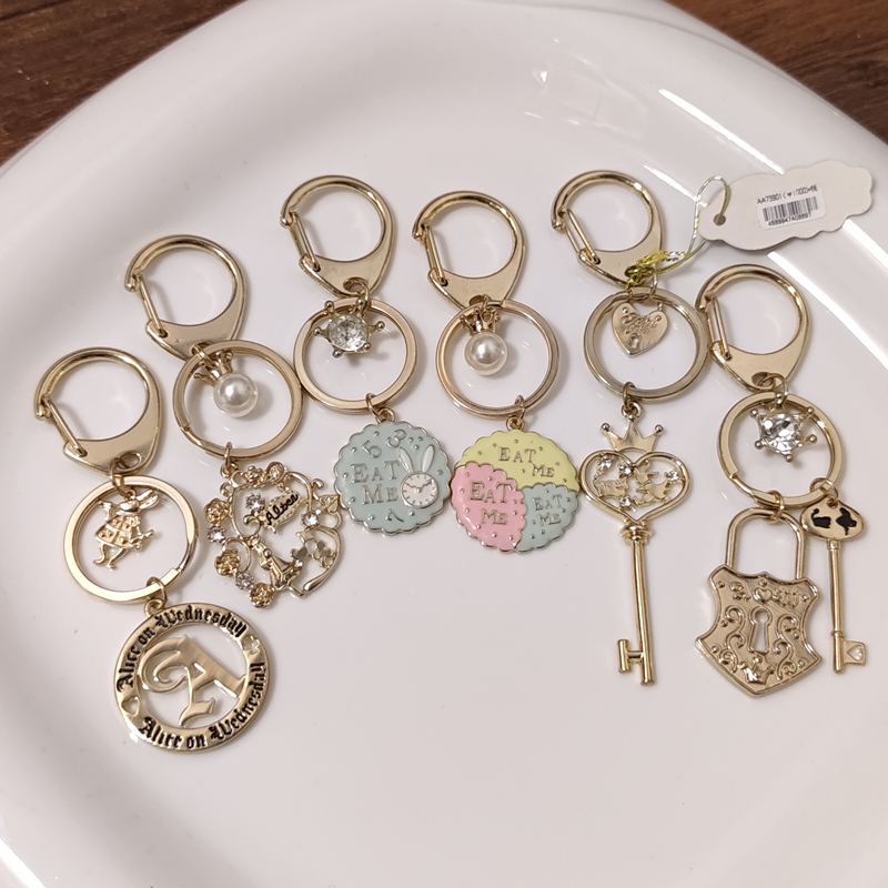 Alice in Wonderland Cookie Keychain Pendant - Open the Wonderland Decor - Japanese Merchandise