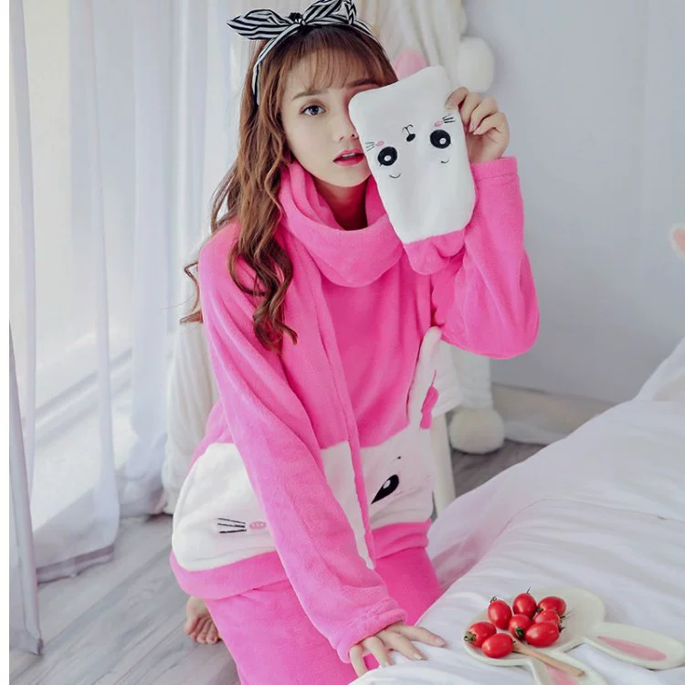 Bộ đồ ngủ nữ mùa thu 15 quần áo mùa đông 16 bộ học sinh cấp hai 13 bộ đồ ngủ nhung dài tay màu san hô dày 18 tuổi Cô gái lớn trẻ em