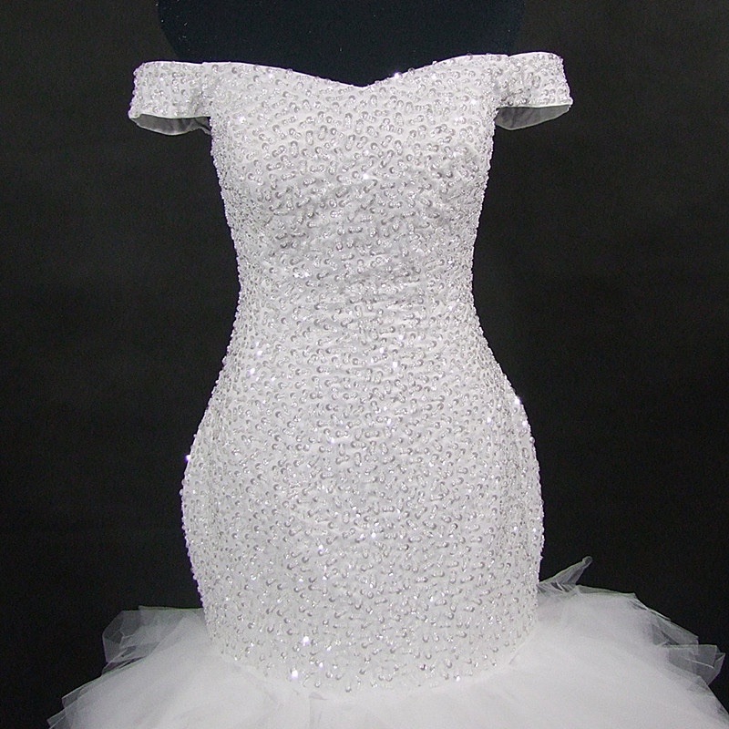 Off the Shoulder Wedding Dress Custom-Made Wedding Gown Off the Shoulder Wedding Dress Custom-Made Wedding Gown