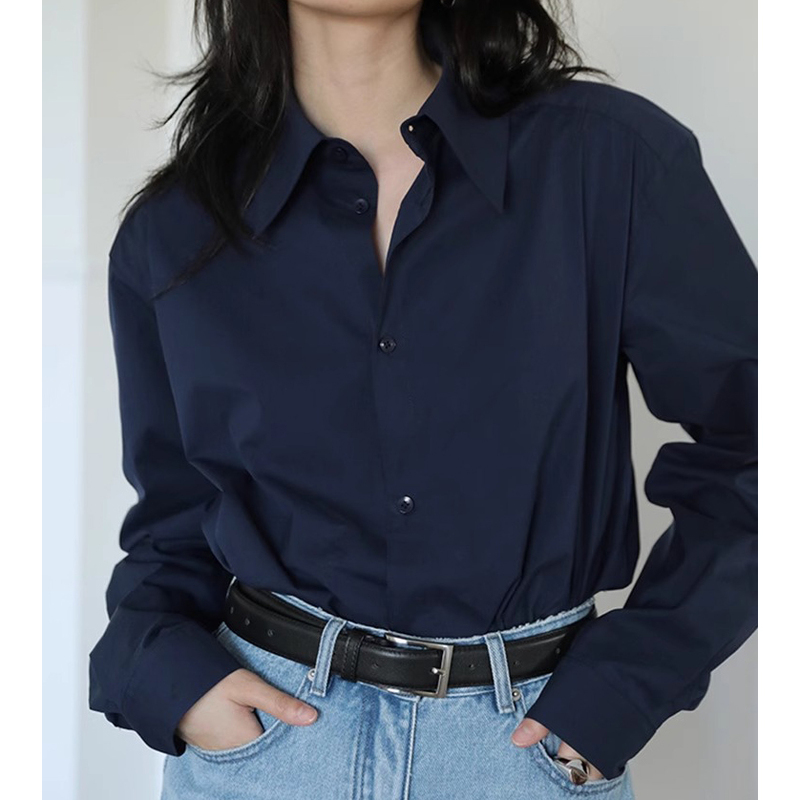Classic French-Style Base Layer, High-End Navy Blue Long-Sleeved Shirt for Women, Versatile for Spring and Autumn, Loose and Comfortable, Layered Cotton Shirt