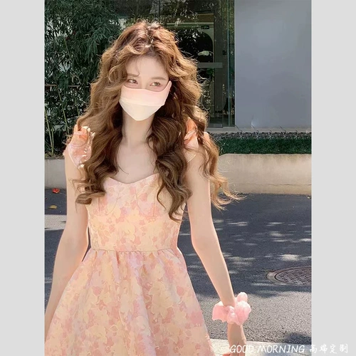 Платье, свежая розовая юбка, французский стиль, высокая талия, в цветочек