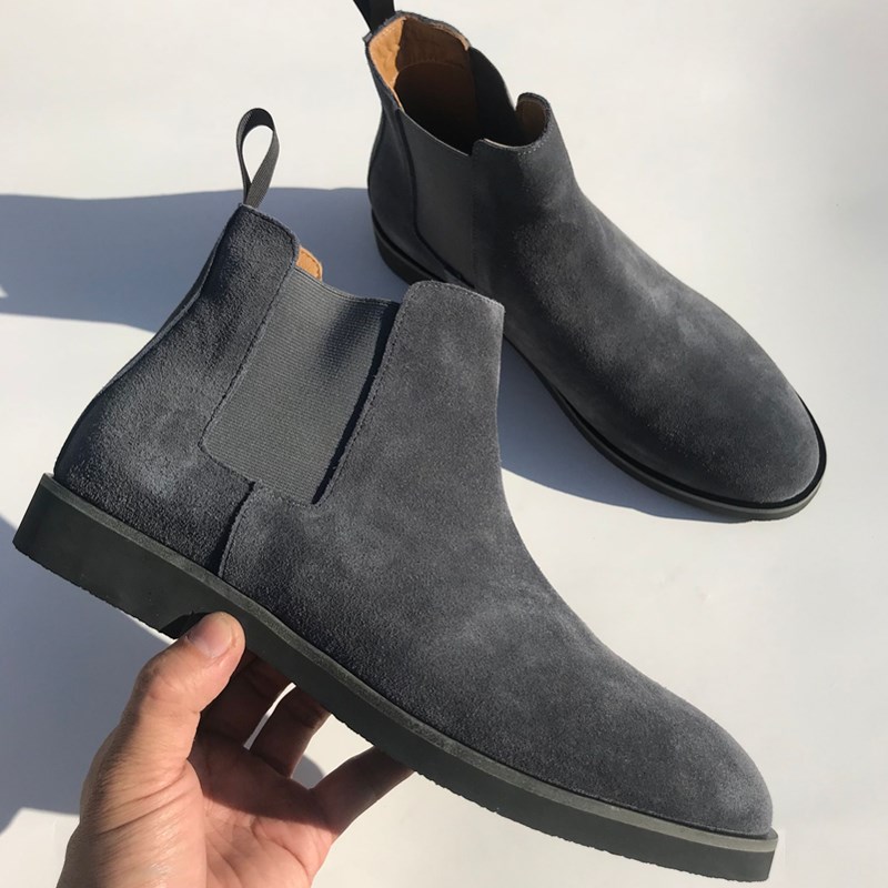 European and American Inron Pointed Chelsea Boots Man Short Boots Genuine Leather Boy Boots KANYE Frosted Martin Boots Gentleman High Cylinder Shoes Man