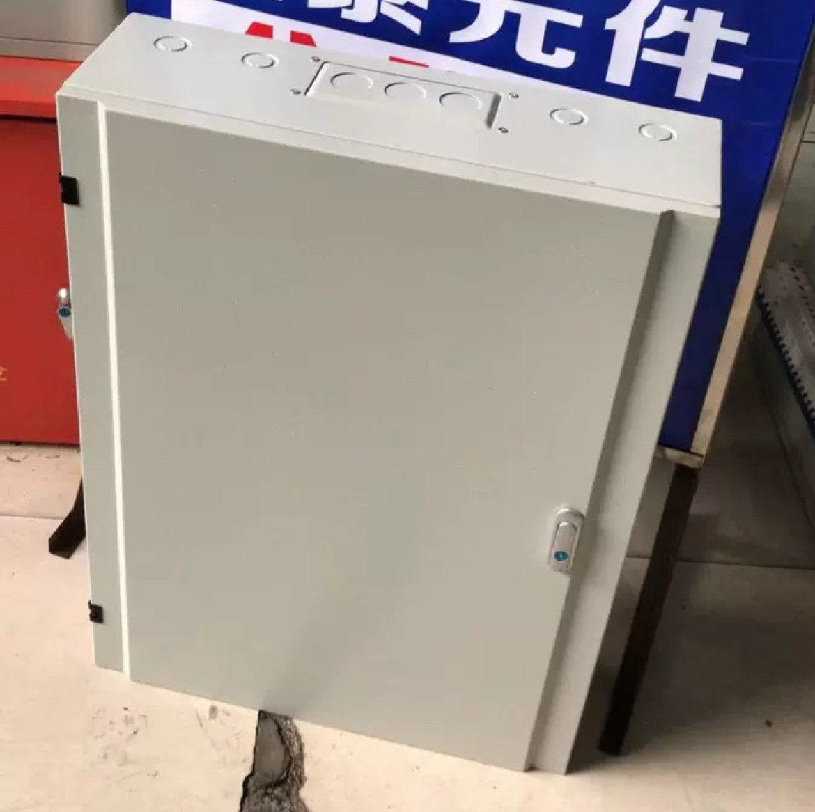 Manufacturer's base boxes 400 * 500 * 200 deep hanging wall type strong electric distribution box power cabinet control box Ming fit 1mm thick-Taobao