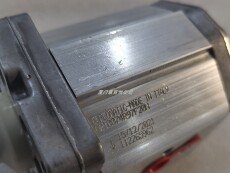 Бетононасос 供应意大利迪普马duplomatic齿轮泵gp10074r97f20n油泵迪普玛液压