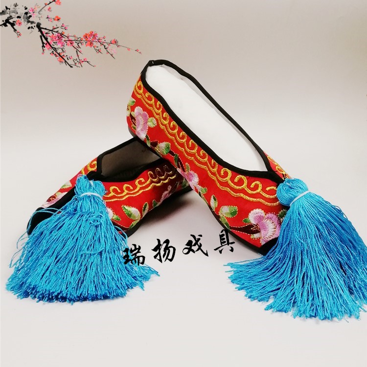 Drama Ancient Costume Embroidered Shoes Opera Colored Shoes Peking Opera Yue Opera Tsing Yi Huadan Flat Colored Shoes Xiuhe Shoes