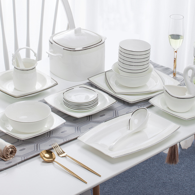Dish Set for Home Use 2026 New European Style Light Luxury High-Value Jingdezhen Ceramic Tableware Bowls Plates Chopsticks Housewarming Dish Set for Home Use 2026 New European Style Light Luxury High-Value Jingdezhen Ceramic Tableware Bowls Plates Chopsticks Housewarming