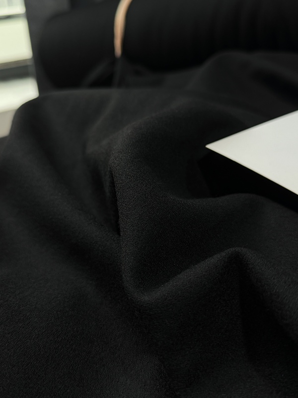 320g Italian Pure Wool Black Worsted Grape Crepe Fabric, Width 145, Fabric Material for Diy, Skin-Friendly and Soft