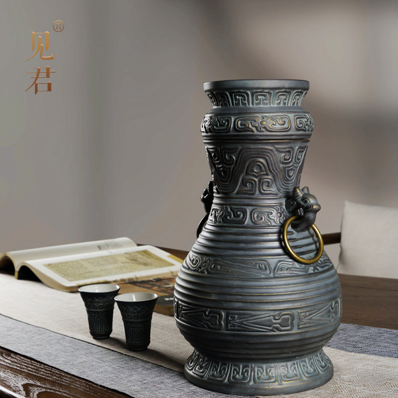 See Junjingdezhen ceramic wine jar household 5kg sealed white wine jar imitation bronze household wine cabinet wine bottle