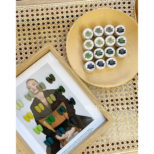 MC Mocharmal Armor Green Armor Plosey платформ с пленкой для ногтей Специальная весна и летняя белая гвоздь.