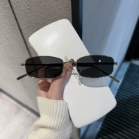 Серебряная рама черный и серой лист ● Рекомендуемая защита солнца