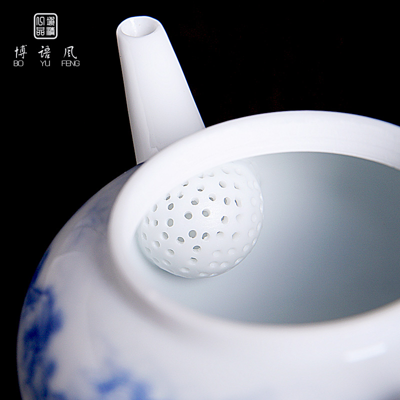 His mood yipin Wang Chenfeng ceramic teapot manual hand - made the home side took the blue filter kettle Kong Chong teapot