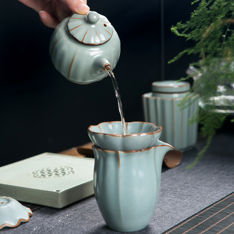 Jingdezhen ceramic your up crack kung fu tea set the home office to receive a visitor receives teapot cups