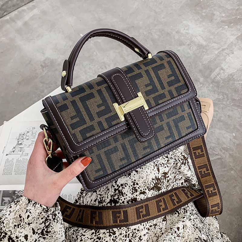 New bag girl 2021 tide - hundred and texture wide shoulder band bag bag bag bag girl handbag bag