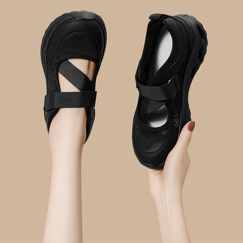 Summer Women's Shoes, Small Black Shoes, Breathable Mesh Shoes, Versatile with Skirts, Casual Lightweight Sports Running Shoes