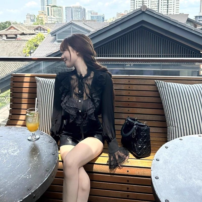 Sexy Black Long-Sleeved Shirt for Women, Autumn 2024 Hot Style, Pure Desire Hot Girl Style, Slim Fit Lace-Up Lace Splicing Base Shirt