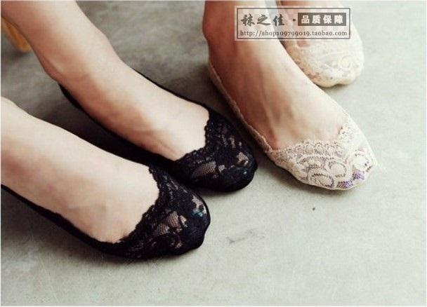 Vớ vô hình vớ thuyền mùa xuân và mùa hè nữ Hàn Quốc miệng nông ren ngắn vớ mỏng vớ không rơi với vớ chống trượt silicone vớ