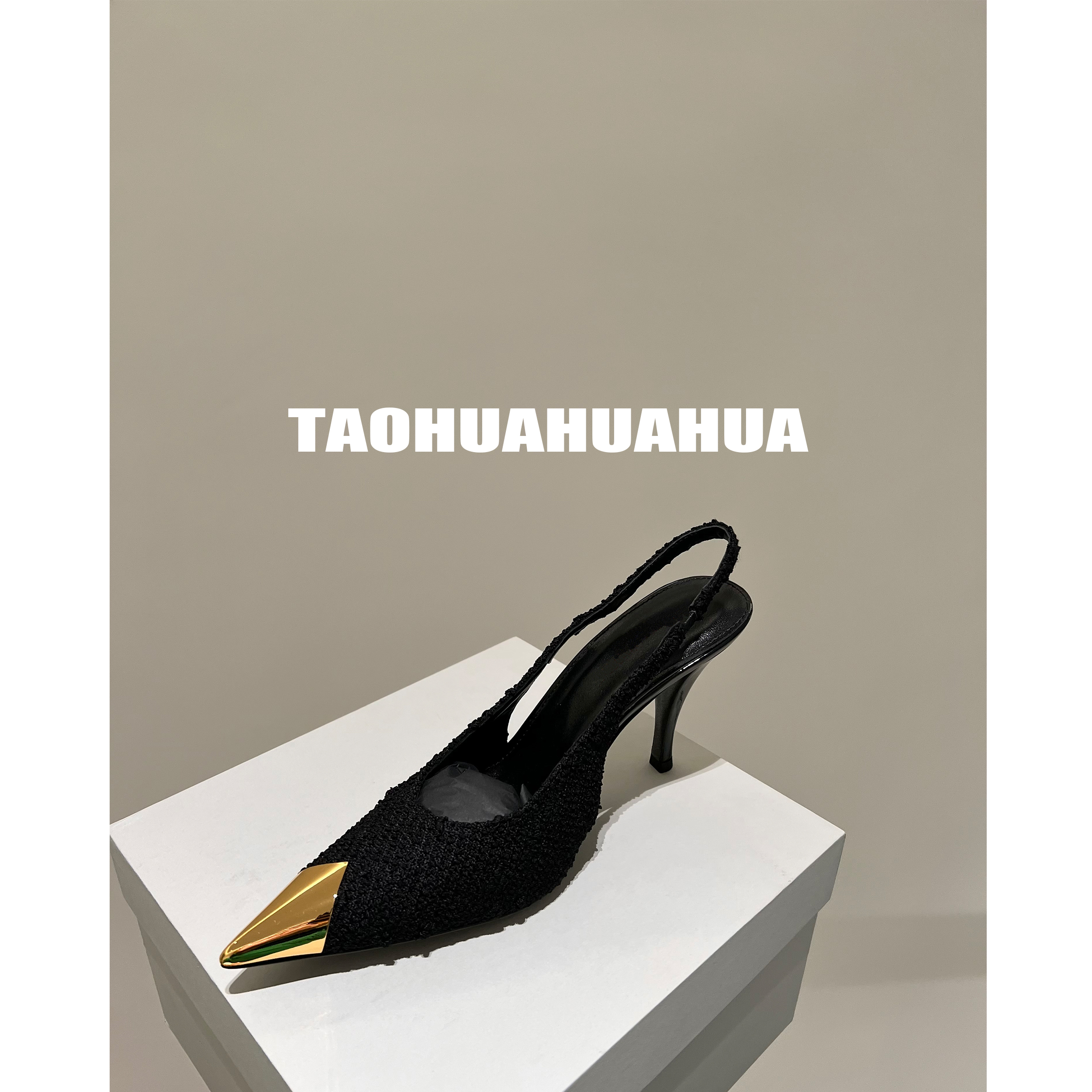 TAOHUAHUA11 24 new products Absolute child ~ banquet dagger preparation early spring new pointed chain high-heeled shoes women