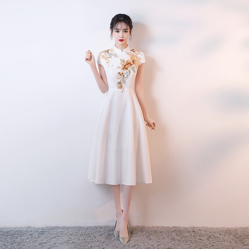 New Style White Choir Dress Chinese Style Performance Costume Student Coming-Of-Age Ceremony Choir Conductor Evening Dress for Women New Style White Choir Dress Chinese Style Performance Costume Student Coming-Of-Age Ceremony Choir Conductor Evening Dress for Women