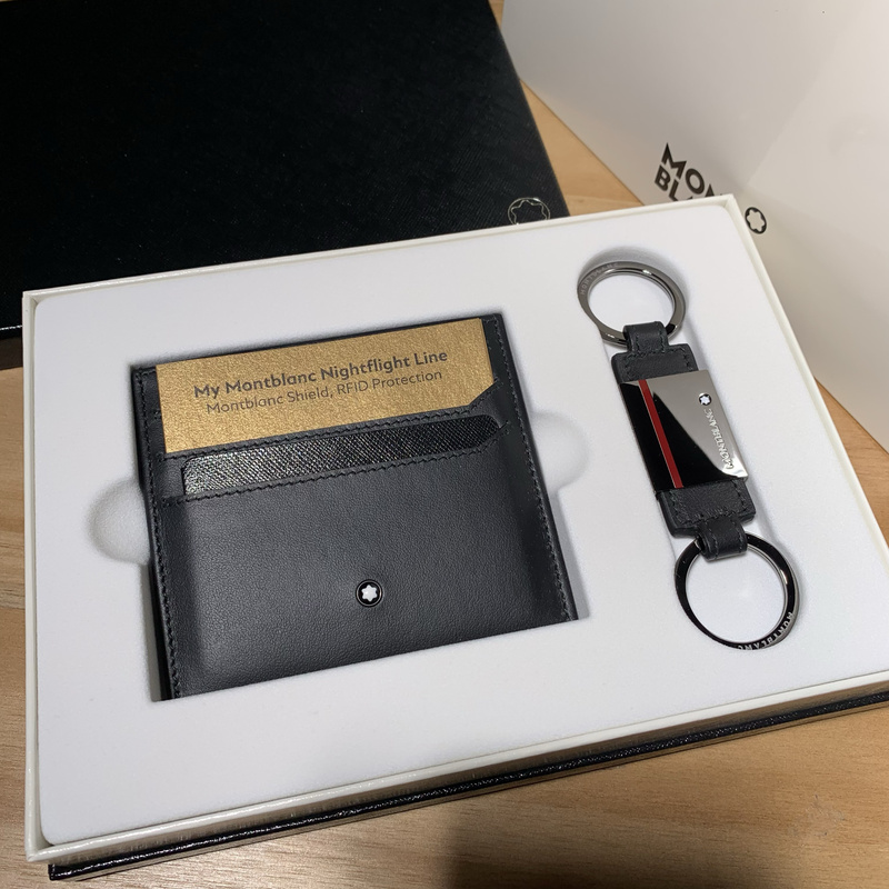 Domestic In-Stock Montblanc Urban Spirit Series Leather Card Holder Keychain Set