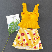 South Koreas new swimsuit womens conservative split skirt Two sets of split student teen girl veil slim