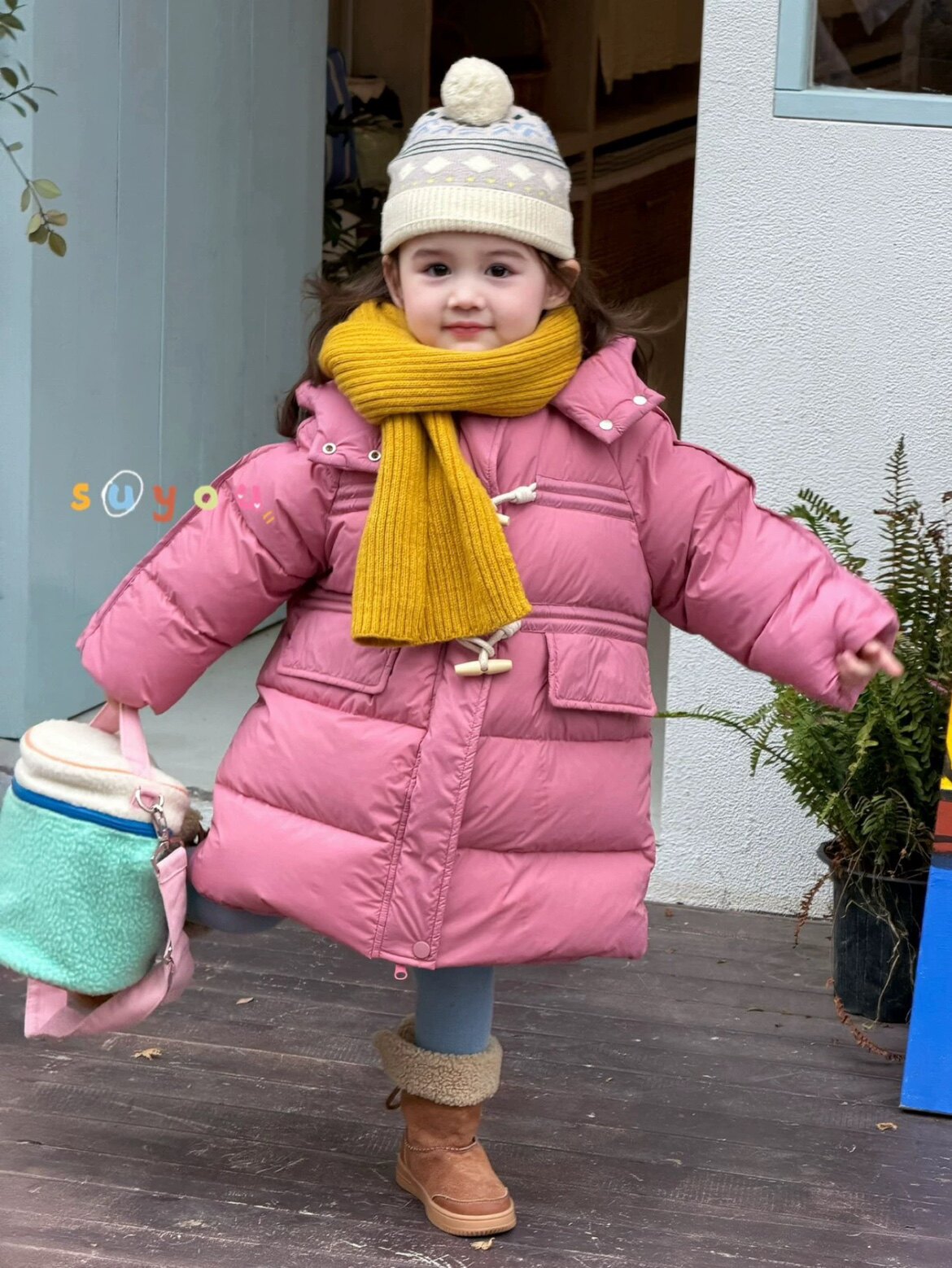 在少女们身边