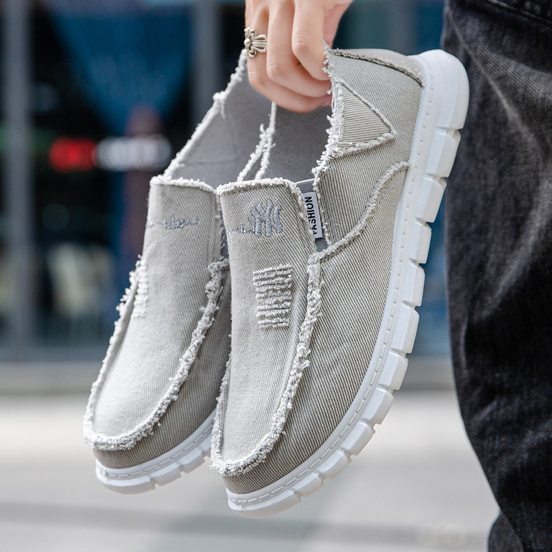 Datang embroidered god men's shoes spring 2022 new trendy men's casual old Beijing cloth shoes men's slip-on canvas shoes