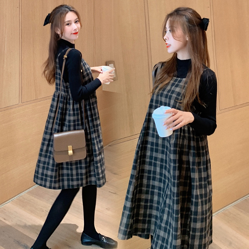 Pregnant Woman Spring Dress Suit Fashion style Outgoing Foreign Pie Loose Plaid Cuddling Bag Foreign Dress Sweaters Undershirts Two Sets