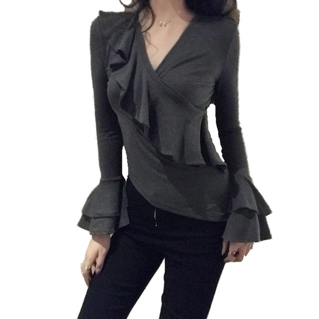 Ruffled V-neck slim T-shirt for women, new double-layer bell sleeve long-sleeved top, versatile temperament dance wear, plus size women