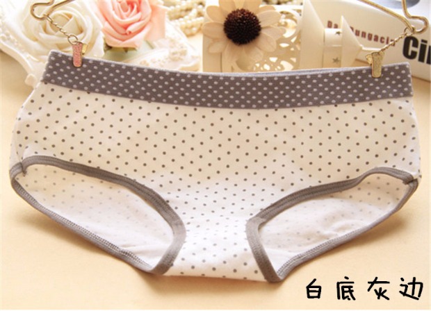 5 chiếc quần lót bằng vải cotton chấm bi nữ eo thấp quần đùi ngắn chấm bi rộng bên ít quần short dễ thương nhỏ tươi quan lot nu cho nguoi cao tuoi