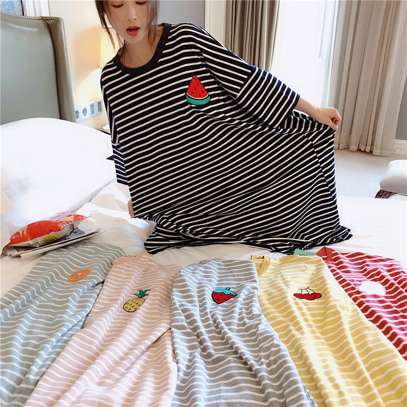 Han edition short sleeve skirt thin cotton embroidery stripes sweet cute pajamas woman Xiaga weight mm 200 pounds