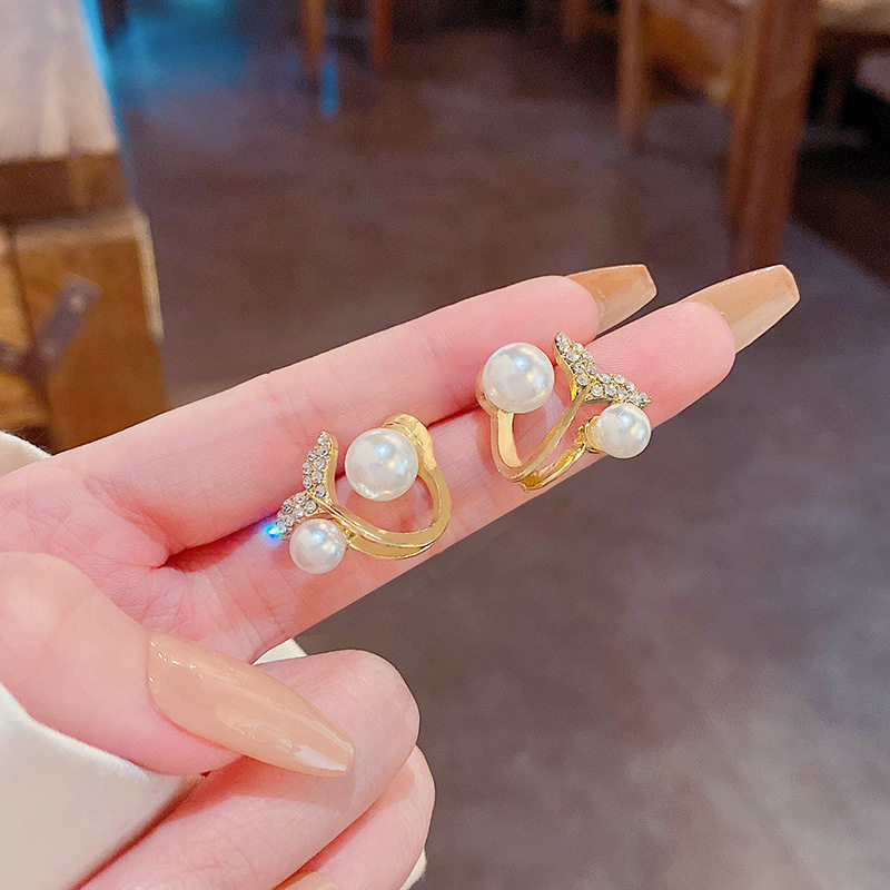 Otterles Discount Withdrawal Cabinet Clear Cabin Pick Up Leak 18K Gold Insert Drilling Fish Tail Pearl Earrings Outlets Women Accessories Shop