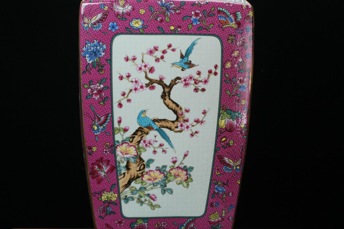 Jingdezhen ceramics vase archaize paint colored enamel, grilled pattern four flower vase Chinese style furnishing articles