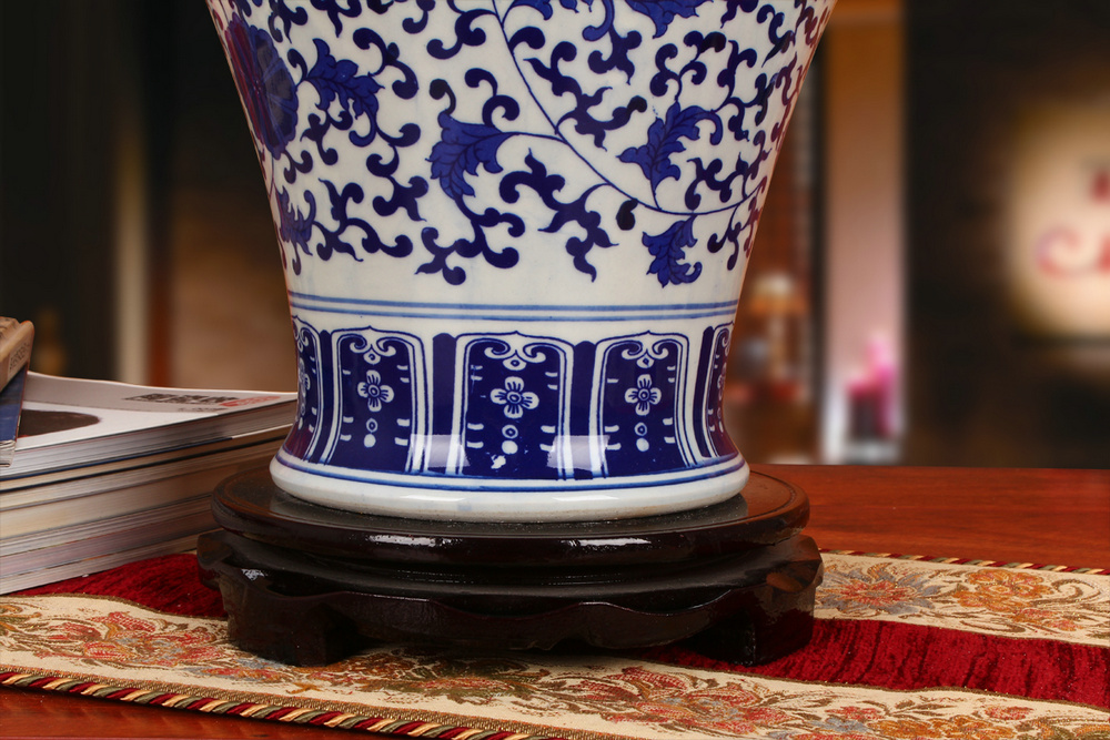 The General hand - made wrapped branch of blue and white porcelain of jingdezhen ceramics flower pot vase classical household furnishing articles adornment