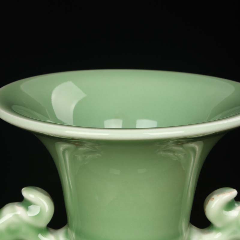 Jingdezhen ceramics pea green glaze anaglyph ears vase modern household adornment fashion study furnishing articles