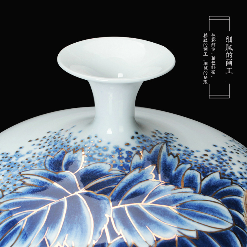 Jingdezhen ceramics by hand the see colour gold rat prosperous wealth small expressions using of blue and white porcelain vase collection handicrafts