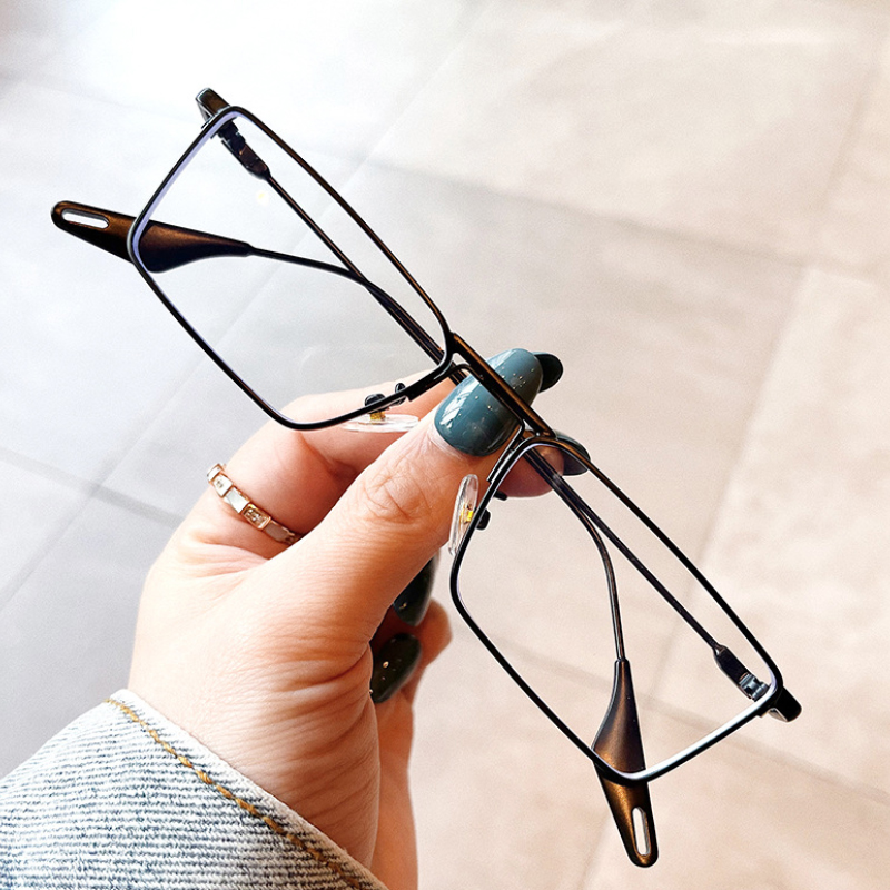 New glasses frame men's fashion Hong Kong style small box casual street shooting trendy female net red anti-blue light eye protection round face is thin