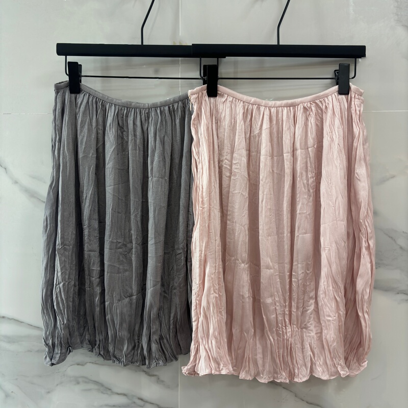 Celebrity Blogger's Same Style Side Zipper Textured Pleated Skirt 26 Spring/Summer Fashionable Youthful Versatile Skirt Celebrity Blogger's Same Style Side Zipper Textured Pleated Skirt 26 Spring/Summer Fashionable Youthful Versatile Skirt