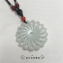 Natural jadeite sometimes runs jade flower jade pendant womens style simple retro literary style original design necklace