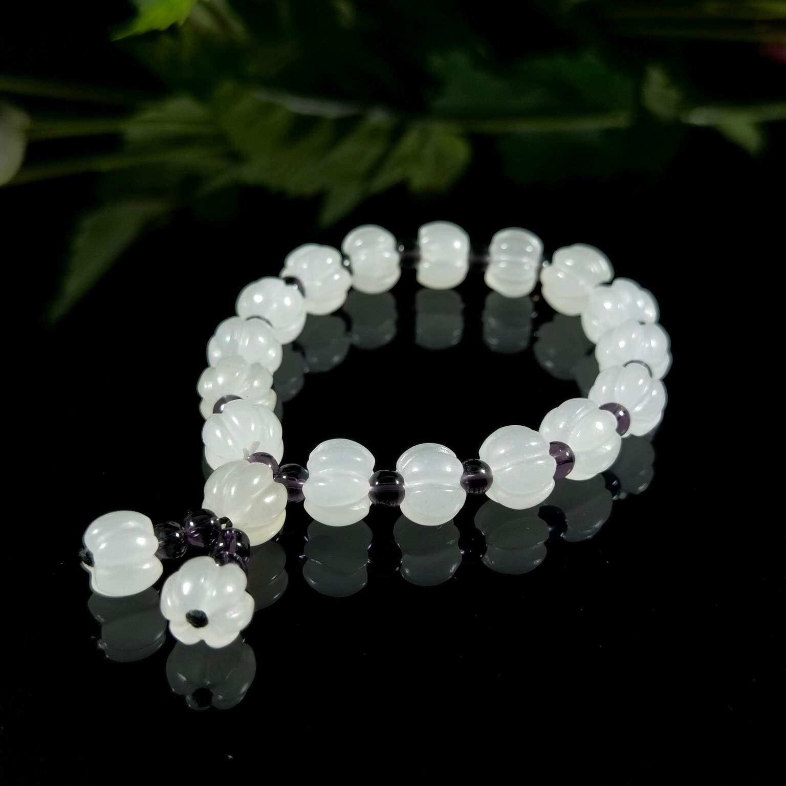 Xinjiang Golden Silk White Jade Yellow Pumpkin Pearl Jade Handmade Woman's Fashion 100 Hitch Fresh Art Fan Design Handstring