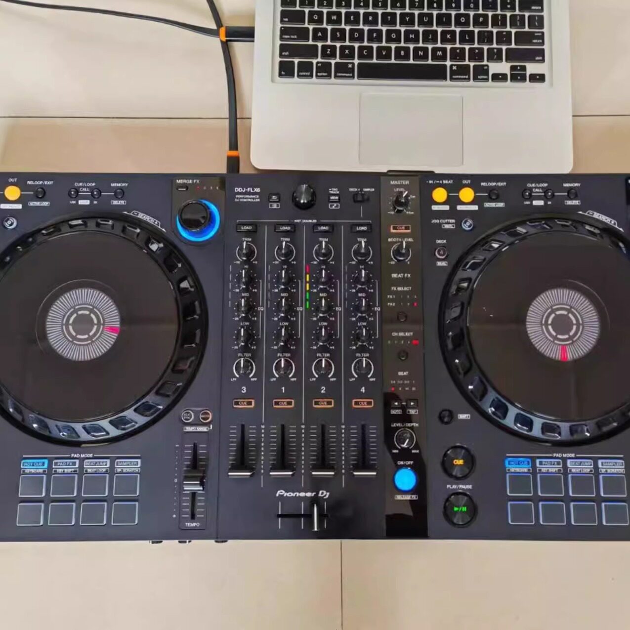 DJ必备神器：Pioneer DDJ flx6 数码打碟机 🎤-打碟机-淘宝好物网