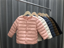 Parent-child style childrens 90% down jacket inner lining is lightweight and can be worn inside and outside for autumn and winter for boys and girls small medium and large children.