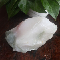 Guilin Longsheng Natural Jade Guilin Chicken Blood Jade Raw Stone Hand Toy Ornament Carving Material 830g