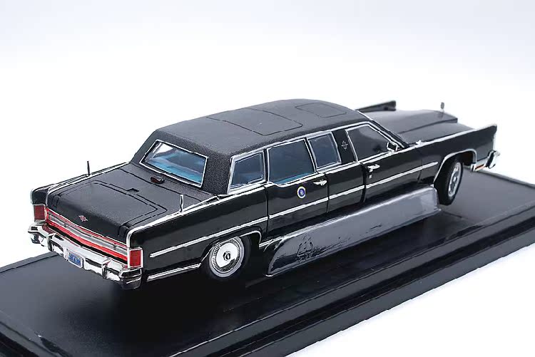 1:24 hợp kim tĩnh thành phẩm mô phỏng xe mô hình bộ sưu tập đồ trang trí Nixon Tổng Thống Lincoln mở rộng 1972 mô hình tàu hỏa